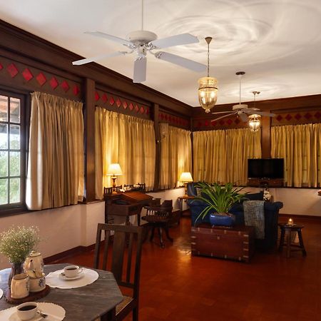 Brunton Boatyard - A Cgh Earth Experience Hotel Kochi Buitenkant foto